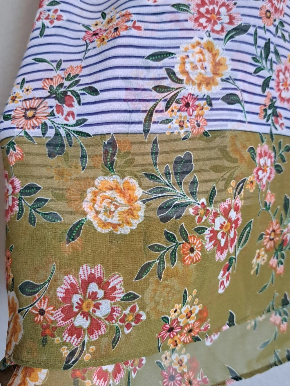 Cabi Penelope Flora Striped Tank Top Chiffon Floral Size Medium